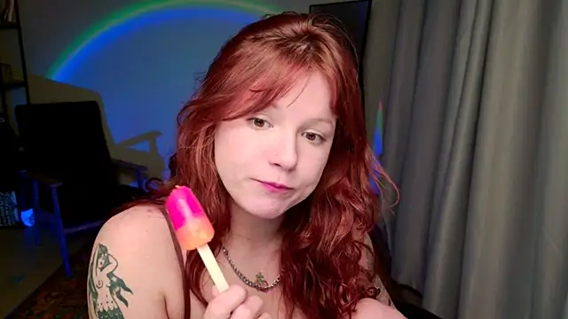 Elsie Ginger online show from May 14, 10:37 pm