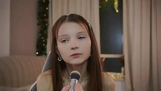 CindyGarrison online show from February 18, 11:15 pm