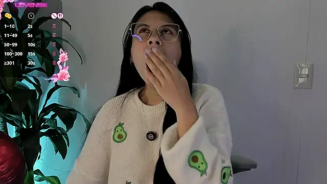 NayeCloud online show from April 16, 5:08 am