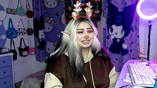 lussyevans24 online show from December 16, 7:14 am