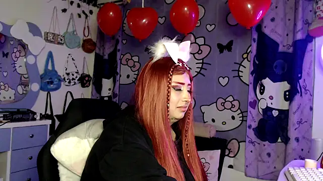 lussyevans24 online show from February 14, 7:21 am