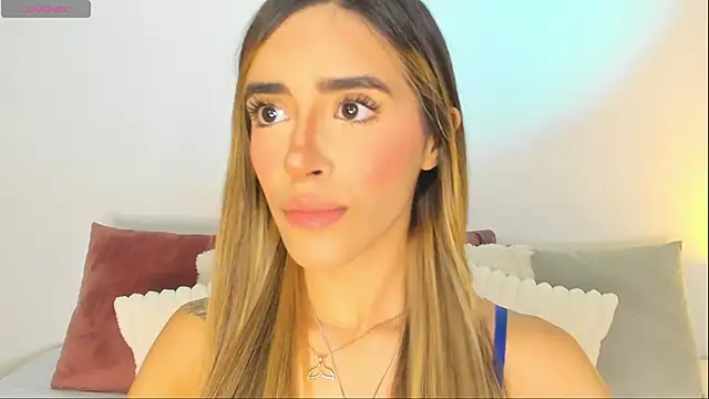 StormiRusso online show from December 5, 1:16 am