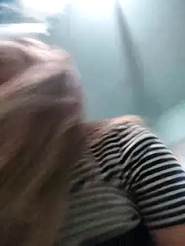 CoddessCrystal online show from December 1, 8:51 am