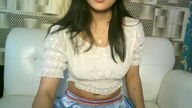 Snapshot of emma_sony chatting on October 14, 2:58 am emma sony online show from October 14, 2:58 am