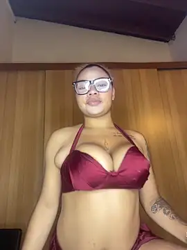 Eloisa cleavage  online show from April 17, 10:06 am