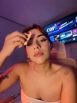 veronicaapink online show from November 26, 1:28 am