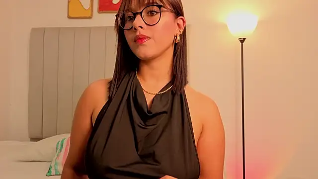 amy robertz online show from March 18, 1:54 am