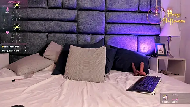 sofia samuels online show from October 6, 4:29 am