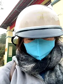 Hellen 111 online show from December 4, 9:00 am