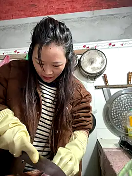 Hellen 111 online show from November 18, 4:24 am