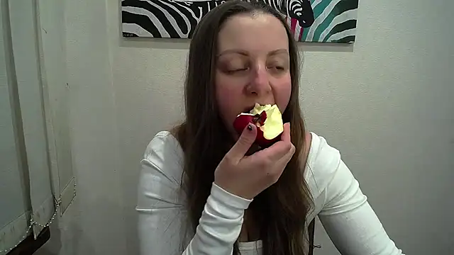  Annabelle Lee online show from January 15, 4:02 pm