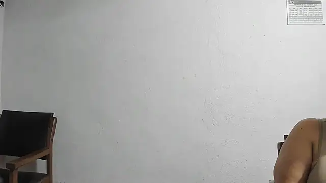 tetasgrandes karol online show from March 4, 2:29 am