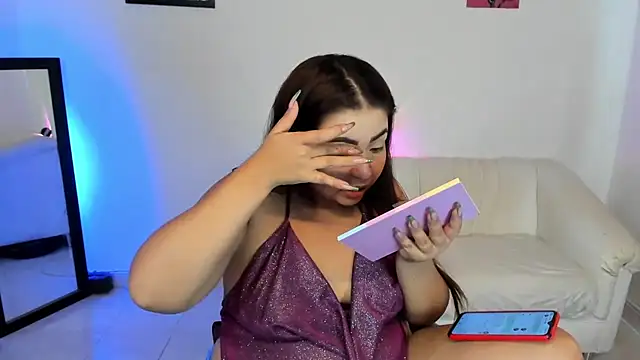 Liaah online show from March 16, 3:05 pm