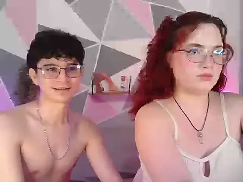 AndrewAnndCherry online show from January 16, 1:34 am