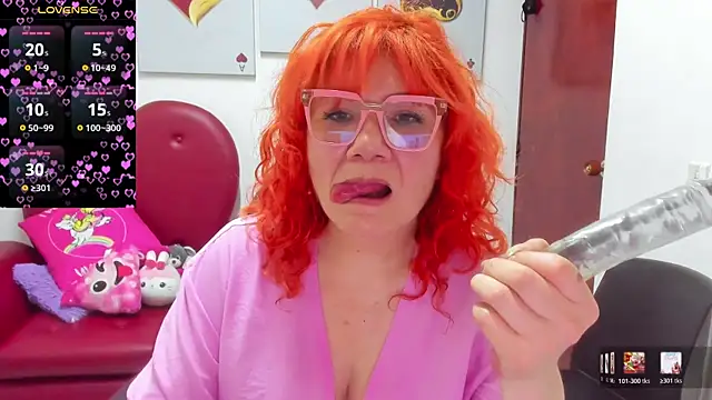 Salomeediaz  online show from April 18, 9:15 pm