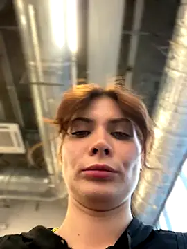 Accole online show from December 14, 9:15 am