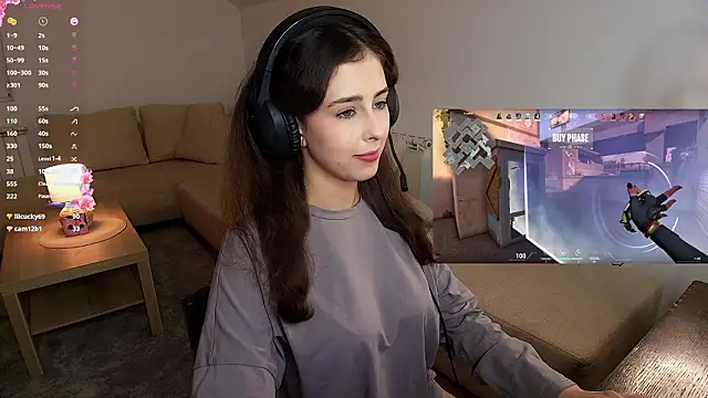 cosmosbaby online show from March 6, 9:10 pm