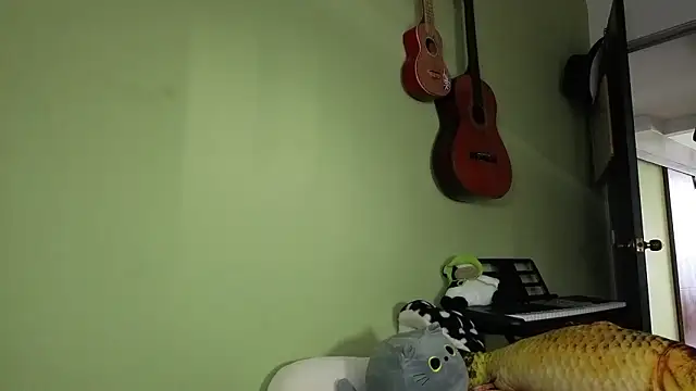 NEXT DOOR GIRL  online show from January 31, 9:24 pm