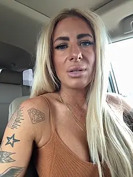 blondiluvsanal online show from March 27, 4:51 pm