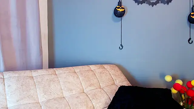 jade brunnette online show from October 11, 9:06 pm