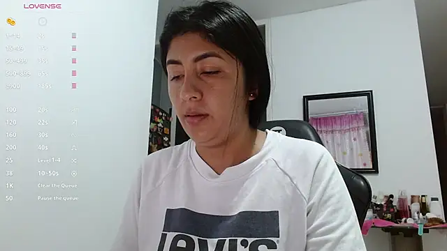 danna peterson1 online show from January 11, 1:43 am