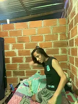 AlexaWarner online show from March 15, 4:09 pm