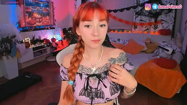 Snapshot of Anna_Prince chatting on October 22, 3:55 am Anna Prince online show from October 22, 3:55 am