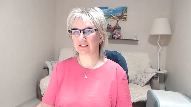 FleurMays online show from March 26, 4:47 am