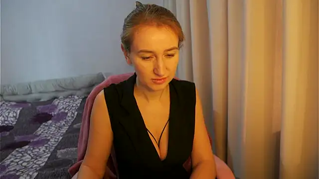 Sophiloren online show from February 9, 10:28 am