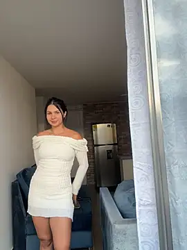 Snapshot of SofiaG_ chatting on September 29, 10:37 pm SofiaG online show from September 29, 10:37 pm