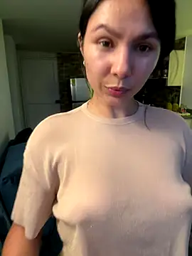 Snapshot of SofiaG_ chatting on October 4, 10:58 pm SofiaG online show from October 4, 10:58 pm