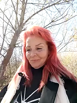 CassandraSandra44 online show from April 15, 10:49 am