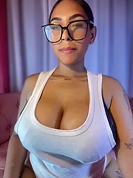 MaverickGray online show from May 9, 1:46 pm
