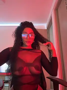 Snapshot of Jessie-pradoo chatting on November 2, 6:33 pm Jessie-pradoo online show from November 2, 6:33 pm