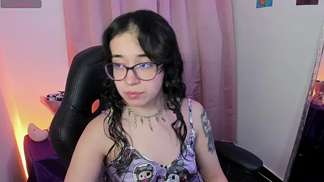 indra cam online show from April 14, 5:18 am