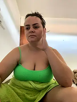 Im Amelia online show from September 27, 3:41 pm