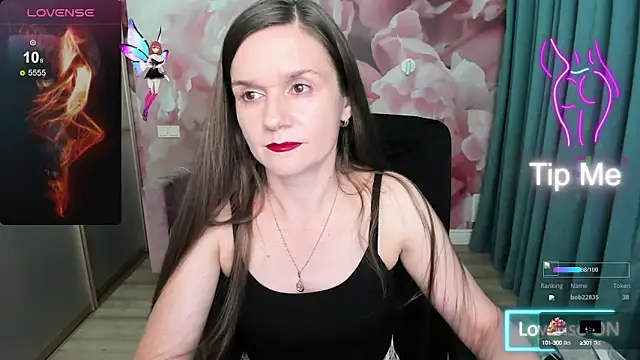 Snapshot of AriaGray chatting on September 12, 8:38 pm AriaGray online show from September 12, 8:38 pm