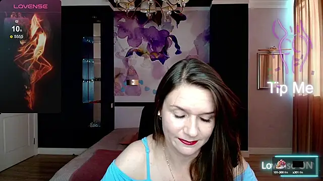 Snapshot of AriaGray chatting on September 15, 1:30 pm AriaGray online show from September 15, 1:30 pm