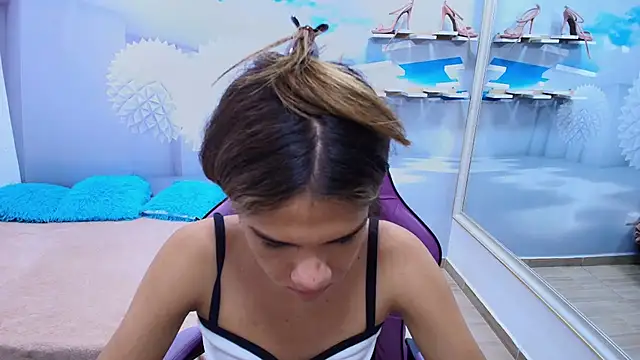 DEMI LEED online show from February 27, 12:16 pm