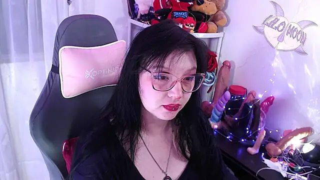 LiloMoon69 online show from February 24, 3:16 am