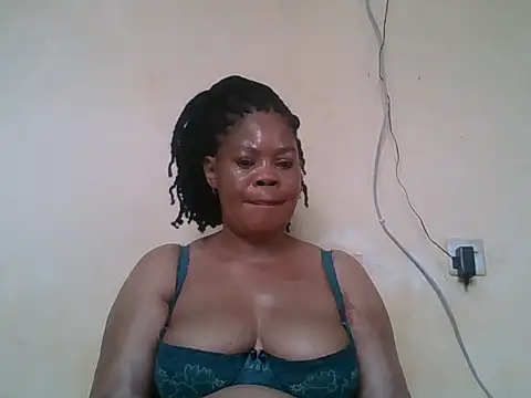 ANALQUEEN4 online show from April 9, 6:30 am