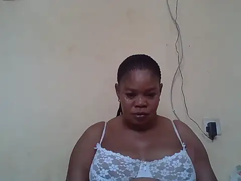 ANALQUEEN4 online show from November 5, 7:35 am