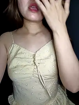 Girl20sexy online show from April 15, 6:41 pm