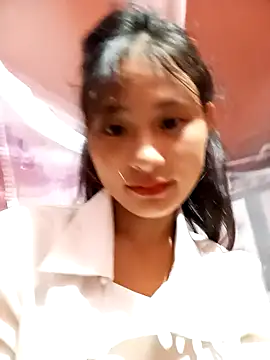 Snapshot of trieungoclnt chatting on October 21, 4:27 am trieungoclnt online show from October 21, 4:27 am