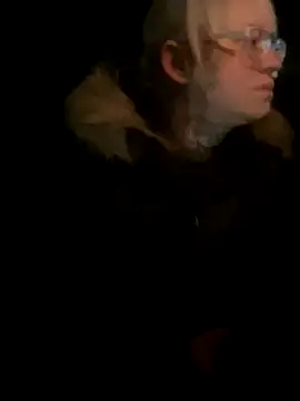 poussichienne online show from November 27, 7:17 pm