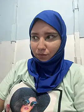 hannahayat online show from June 28, 9:10 pm