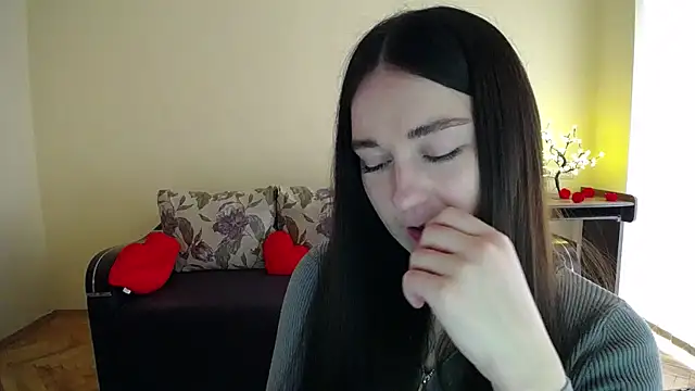 Pretty shy online show from March 25, 10:18 am