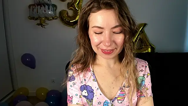 Mia Tasty online show from April 8, 6:26 am