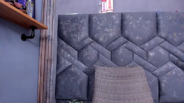 dalilaqueen online show from February 26, 12:15 pm