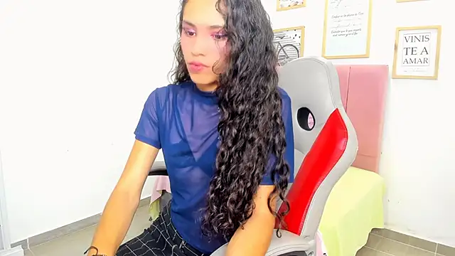 Evelin shy online show from November 7, 3:12 am